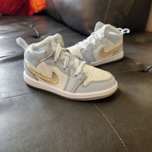 Jordan Retro 1s Size 9C